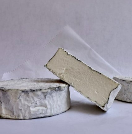 Andante Dairy Acapella, goat's milk cheese